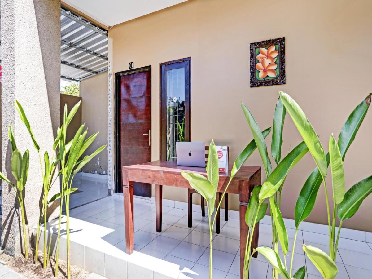 Oyo 90456 Moh Yamin Residence Balian Exterior foto
